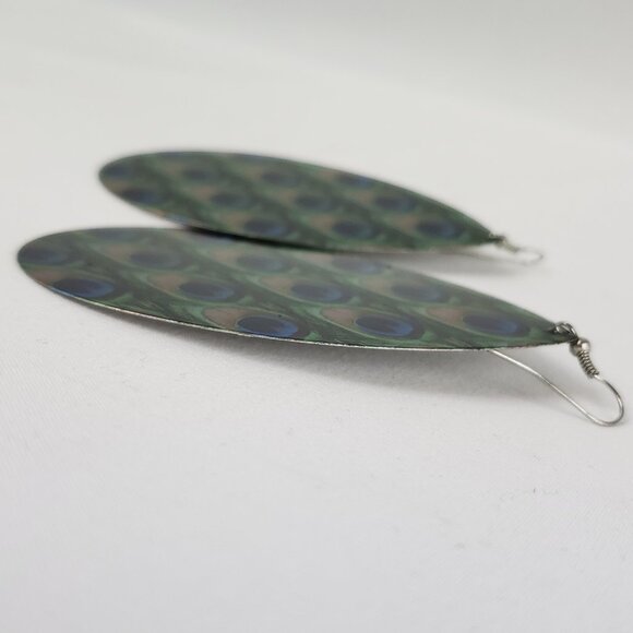 Peacock Feather Print Drop Shape Metal Dangle Earrings - Picture 5 of 6